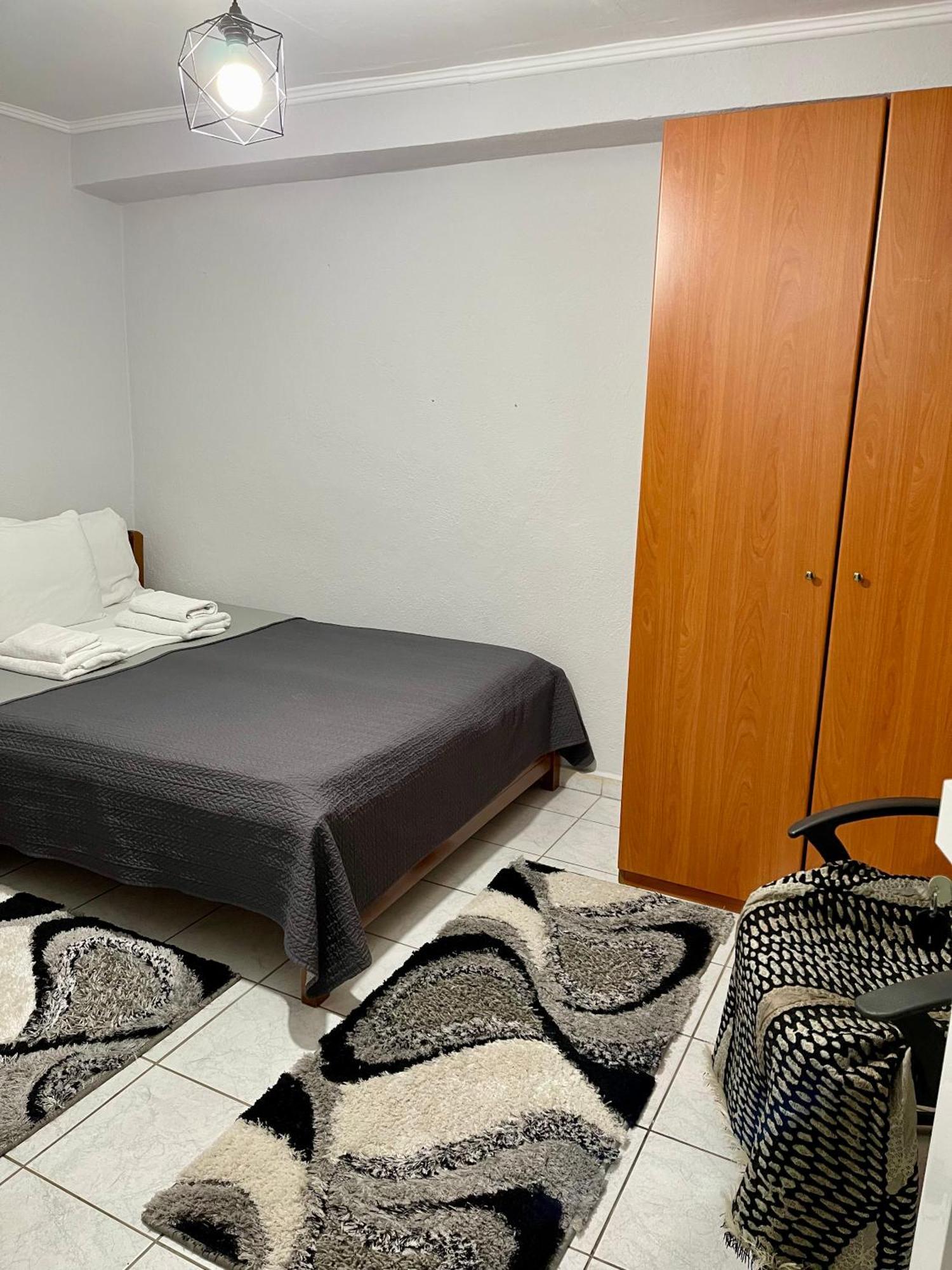 Guesthouse Tsoka Órma Eksteriør bilde