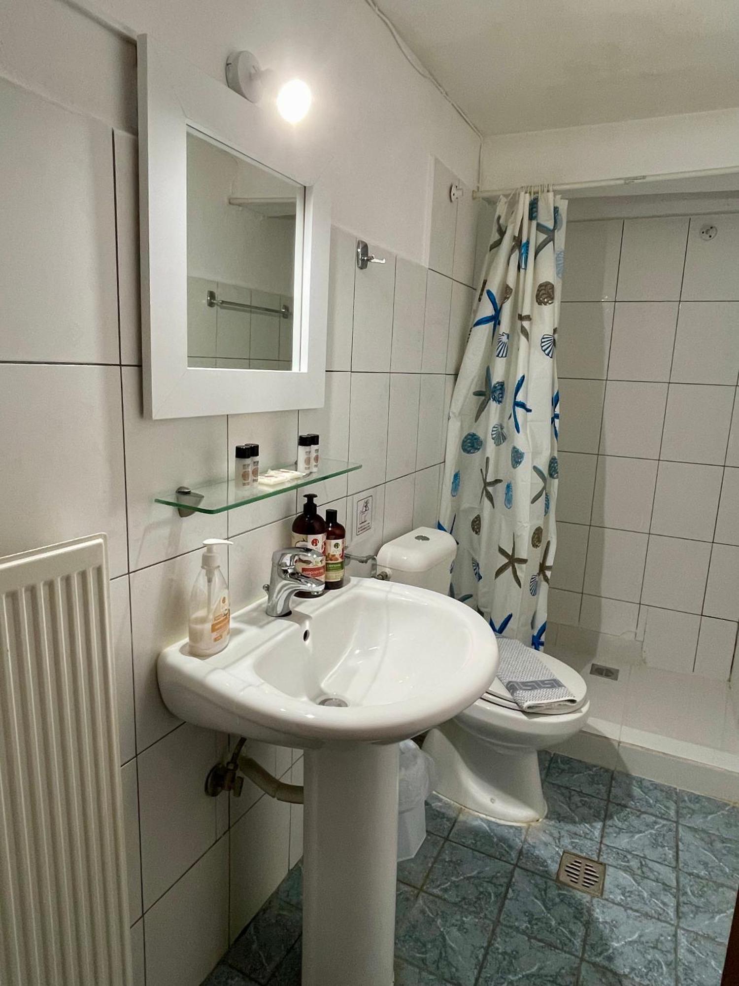 Guesthouse Tsoka Órma Eksteriør bilde